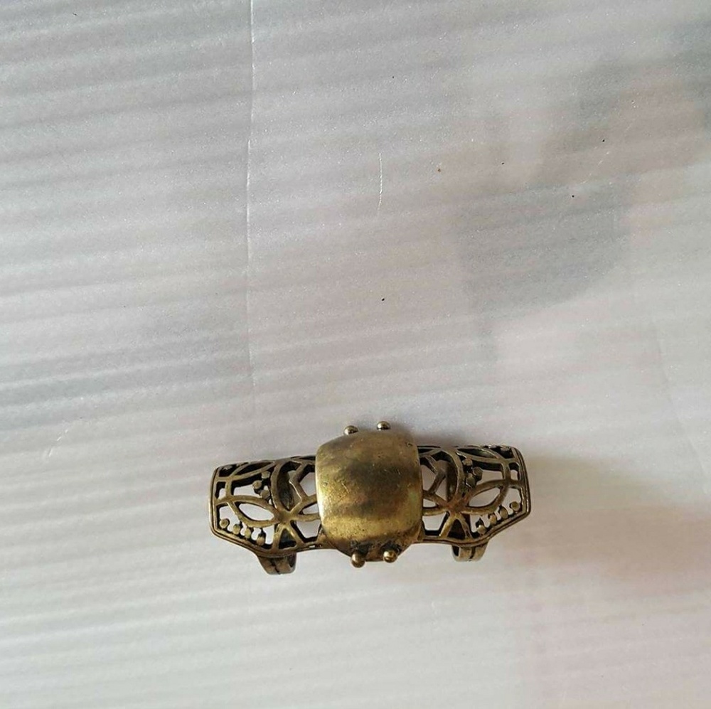 New Bcbg Statement Knuckle Ring